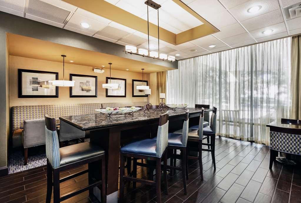 Hampton Inn Γκέινσβιλ Εστιατόριο φωτογραφία