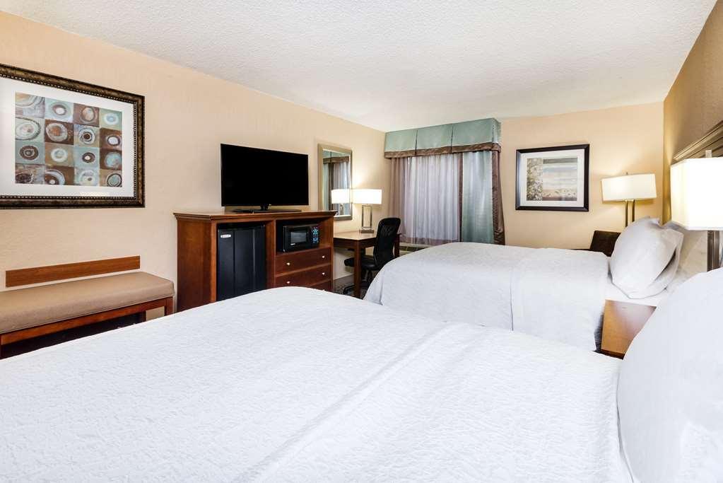 Hampton Inn Γκέινσβιλ Δωμάτιο φωτογραφία