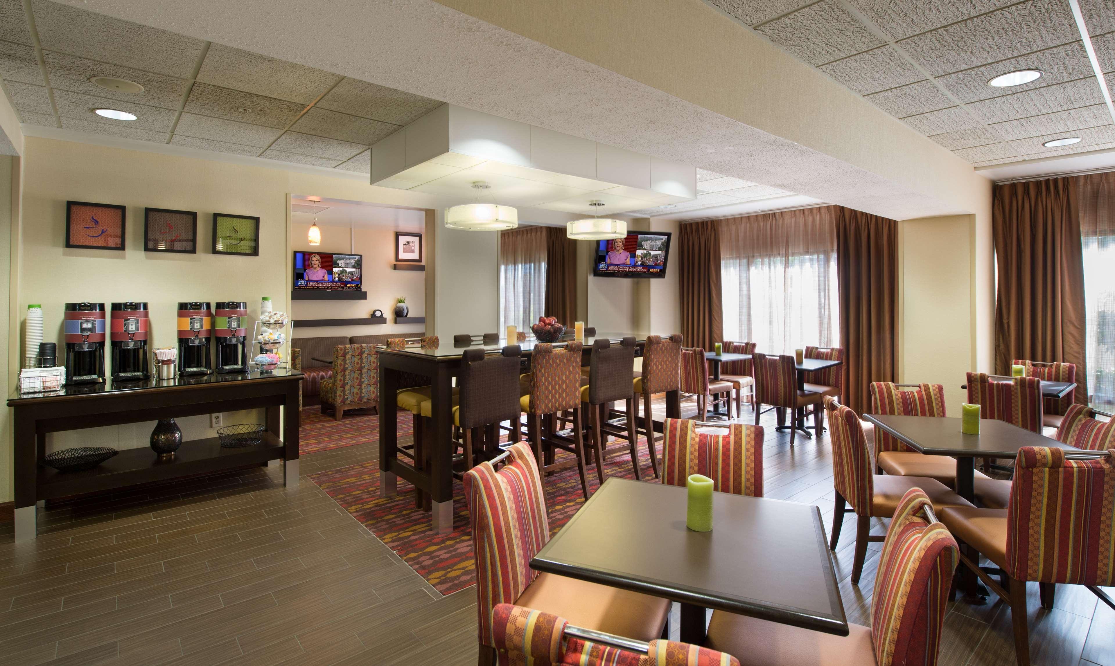 Hampton Inn Γκέινσβιλ Εξωτερικό φωτογραφία