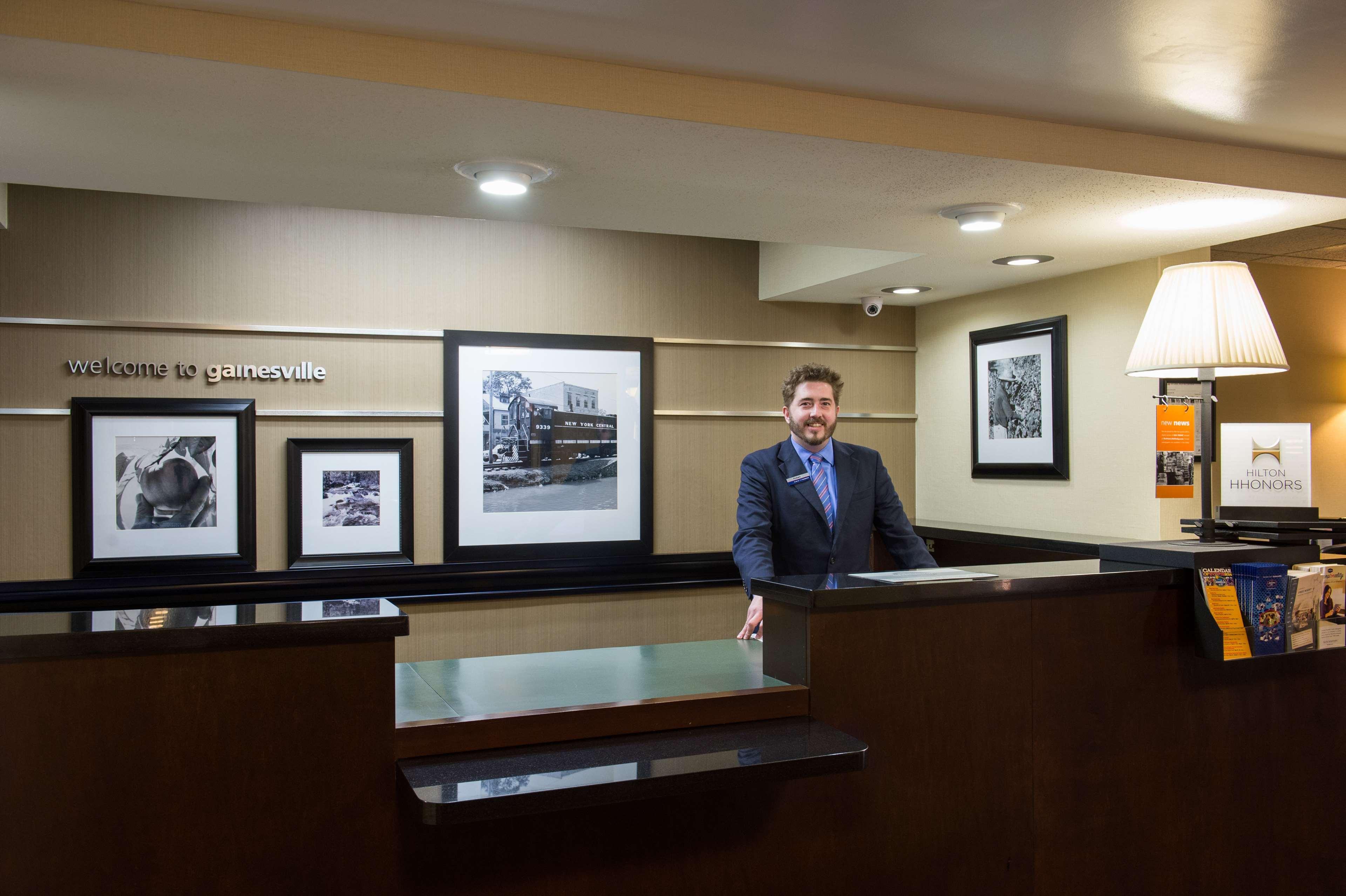 Hampton Inn Γκέινσβιλ Εξωτερικό φωτογραφία